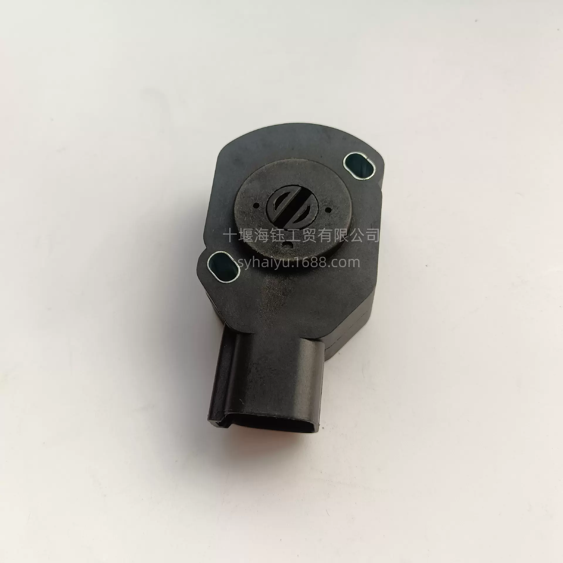 适用于工程机械发动机配件3970085节气门位置传感器