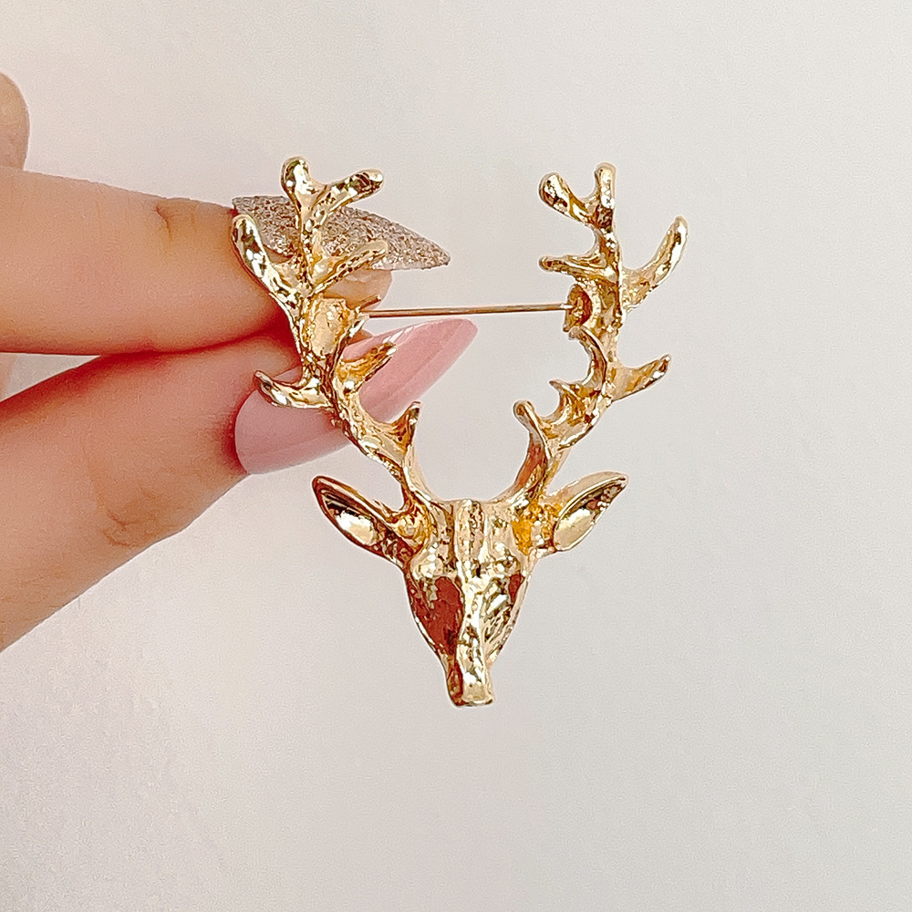 17g Weight Vacation Simple Style Pin Deer Zinc Alloy Plating Unisex Brooches
