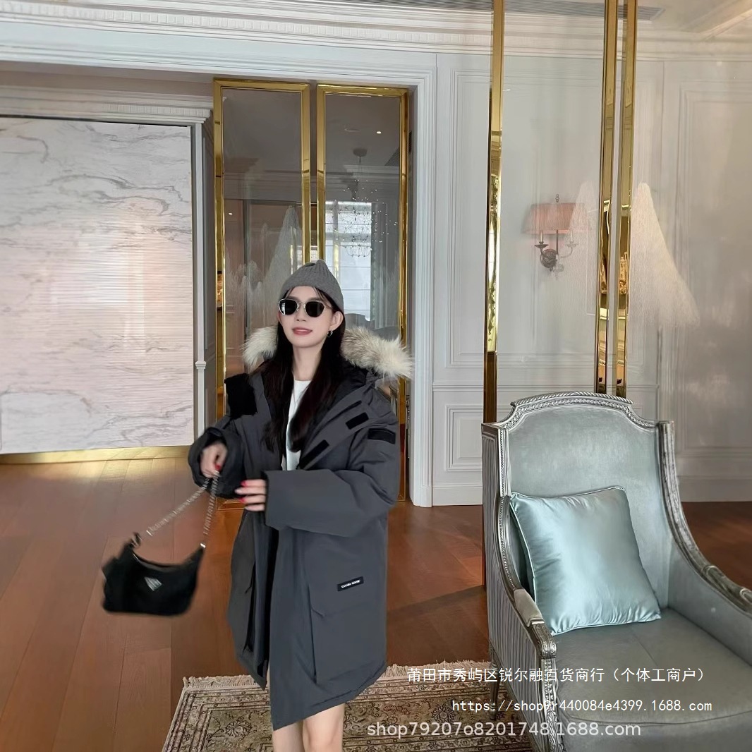 High-end 2008 Canada Goose Expedition Couple Style Thickened Wolf Fur Outdoor Cold-resistant Waterproof Mid-length Down Jacket with Hood