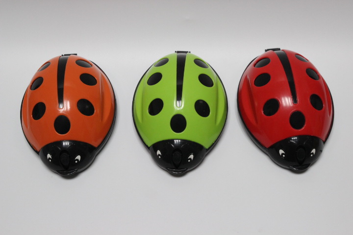 14345193908_1099077434