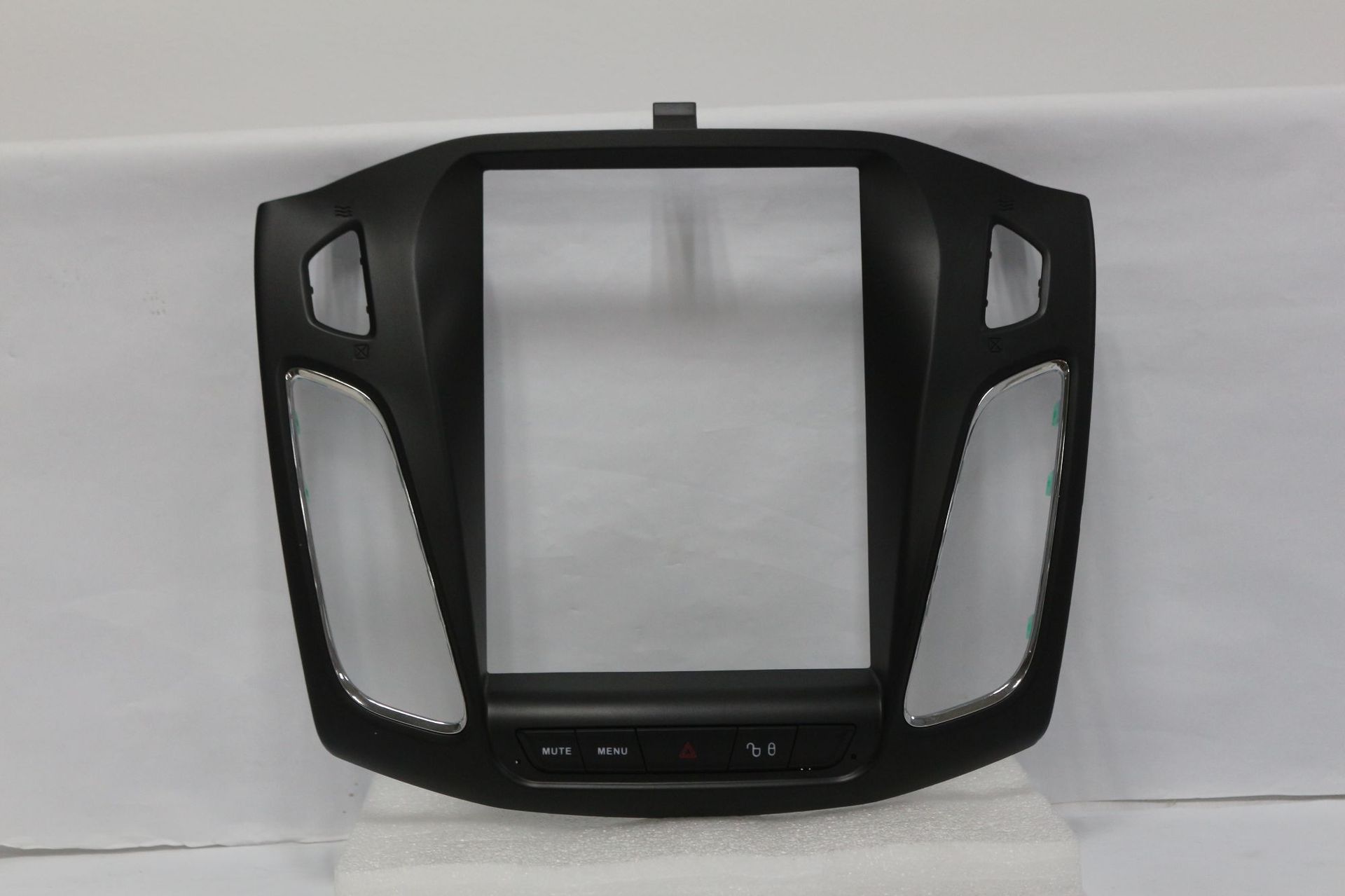 10.4 inch Vertical Screen Ford Focus 2012- Android Car Navigation
