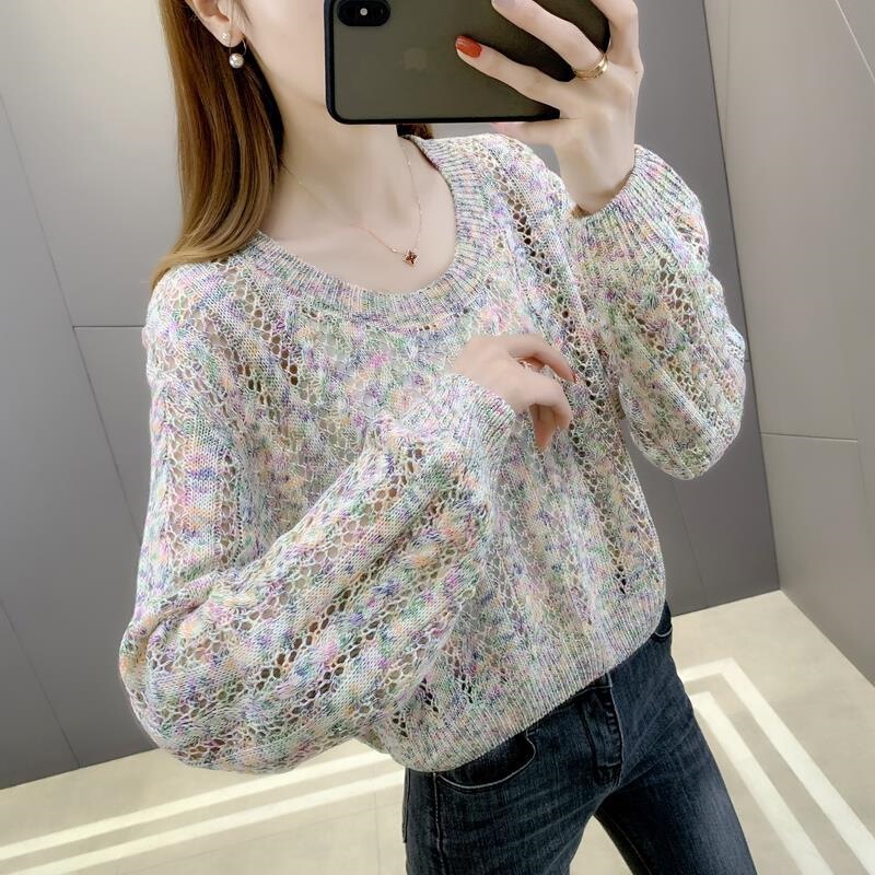 Short High-Waisted Loose Hollow-Out Knit Sweater for Petite Women, New Spring and Autumn Style, Slim-Fit Thin Top in College Style Short High-Waisted Loose Hollow-Out Knit Sweater for Petite Women, New Spring and Autumn Style, Slim-Fit Thin Top in College Style
