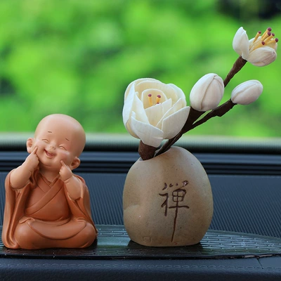 Monk Car Central Control Car ornaments - laughing-life-b-magnolia-leopard-pad-essential-oil