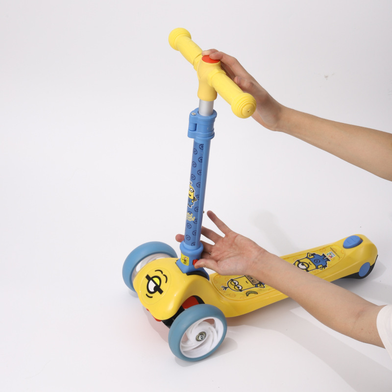 卸売りの贈り物の子供のおもちゃのスクーターは一秒折り畳みます。|undefined