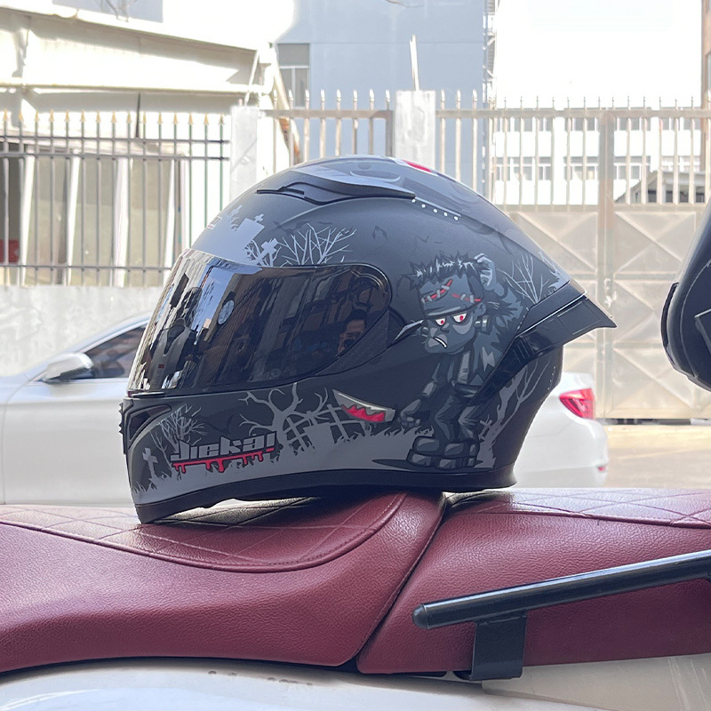 El casco completo del casco de la cola grande de la motocicleta Jiekai se puede instalar con auriculares Bluetooth