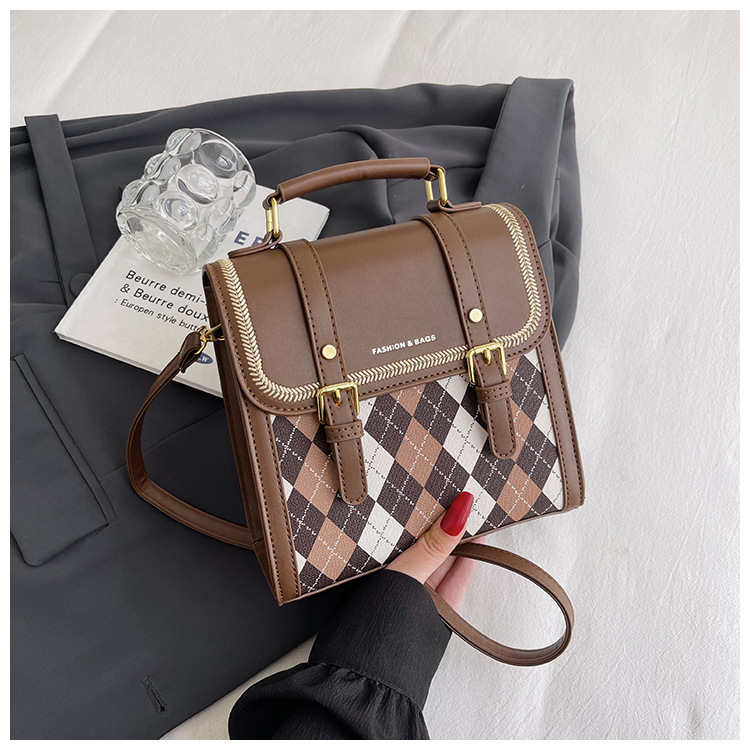 Versatile Women's Shoulder Crossbody Backpack For Winter Fashion_voghion.com