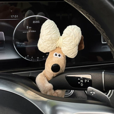 Dashboard Decoration Doll, Internet: Car ornaments - off-white-bow-dog-holding-decoration