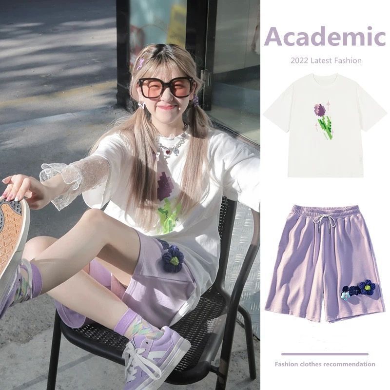 College Style Sports Fashion Suit for Women, New Summer Korean Style Short-Sleeved T-Shirt, Casual Shorts, Running Suit, Two-Piece Set College Style Sports Fashion Suit for Women, New Summer Korean Style Short-Sleeved T-Shirt, Casual Shorts, Running Suit, Two-Piece Set