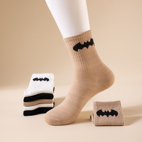 Men's Medium Socks Superman Batman Socks for Spring and Autumn, Men's Sweat-absorbent Personalized Socks, Zhuji Socks Wholesale