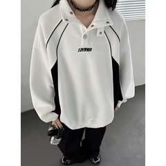 新商品のスタンドカラーの男性の秋のデザイン感があります。