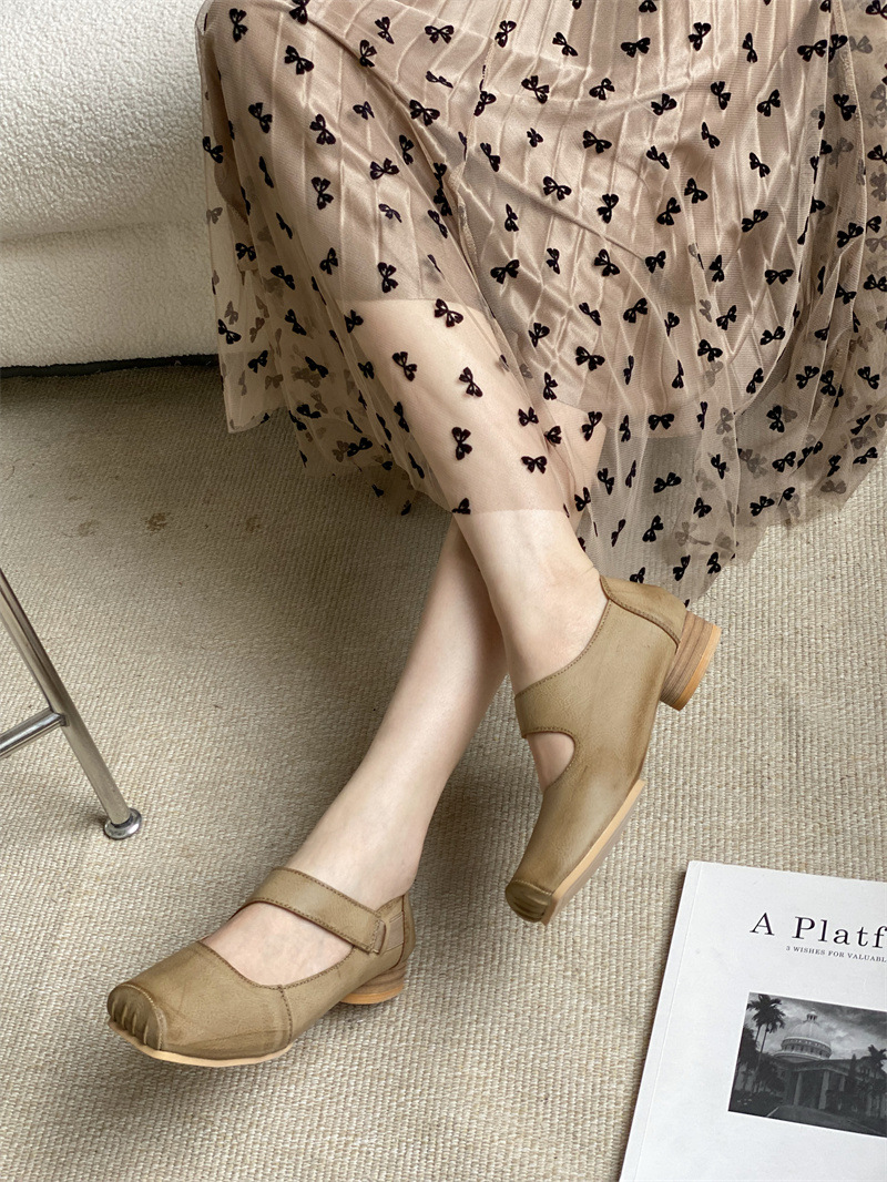 Flat soled grandma single shoe women's 2024 summer new Korean version versatile soft sole thick heel dance ballet shoes_voghion.com