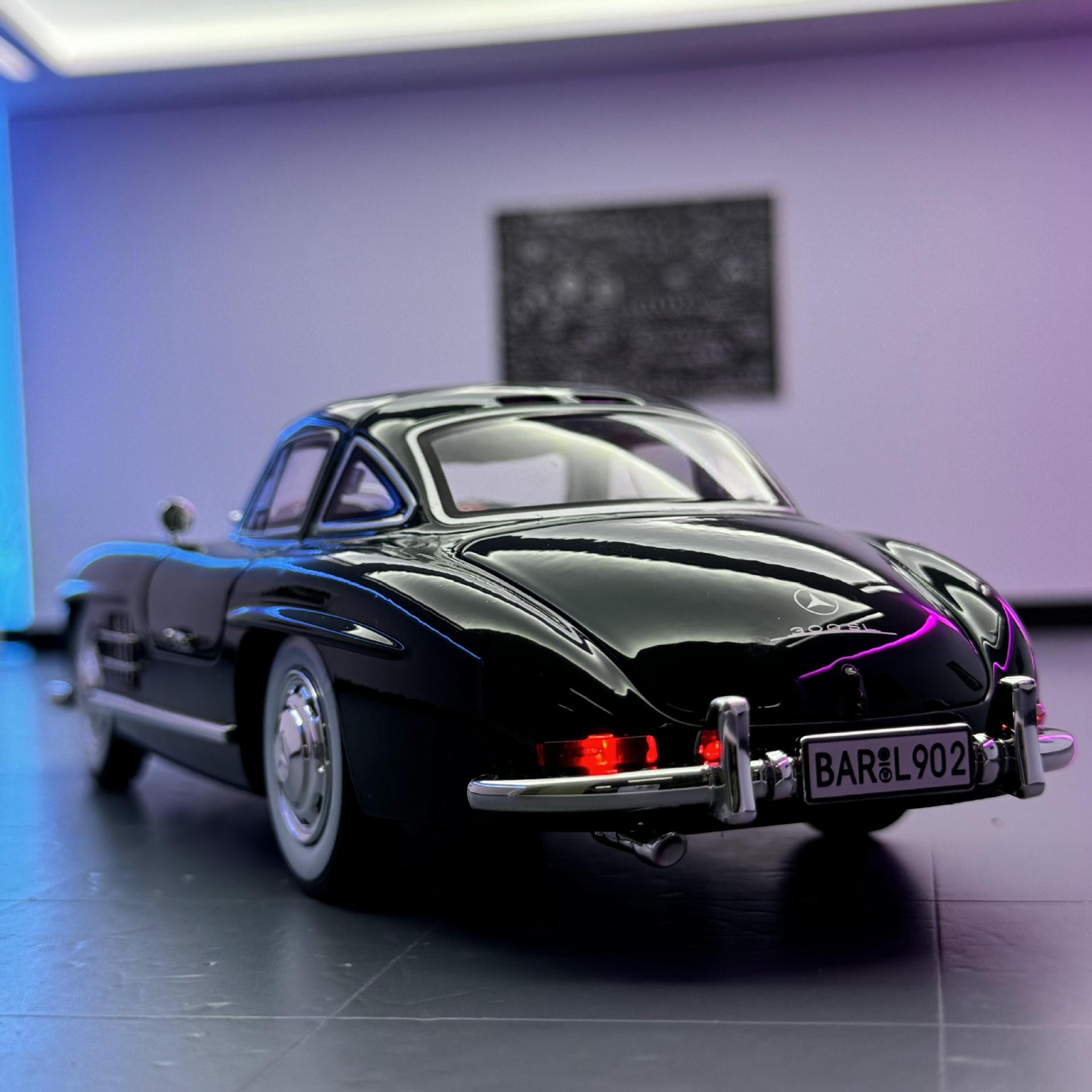 Modelo de coche de aleación 1 a 24 Big Ben coche clásico 300SL con sonido y luz, modelo de sonido de coche de juguete