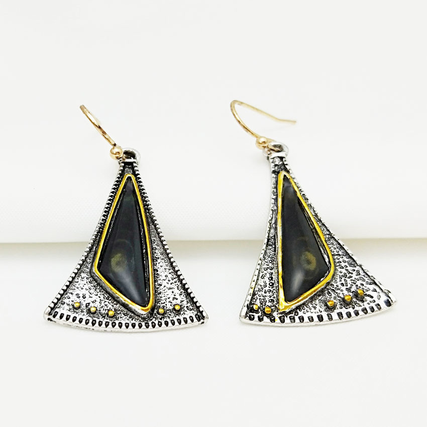 14537320985_2144496083