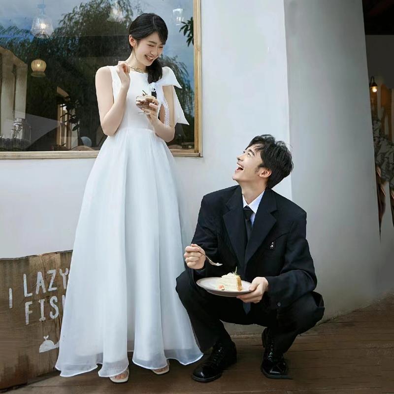 Francés fotografía de viajes luz vestido de novia Super Hada temperamento certificado de registro pequeño vestido blanco Mori hilo al aire libre simple vestido de compromiso