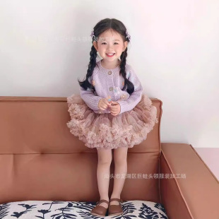 New Arrival 2024 Autumn and Winter Girl Baby Handmade Embroidered Flower Pink Purple Knitted Cardigan Coconut Buckle Round Neck All-Match Jacket