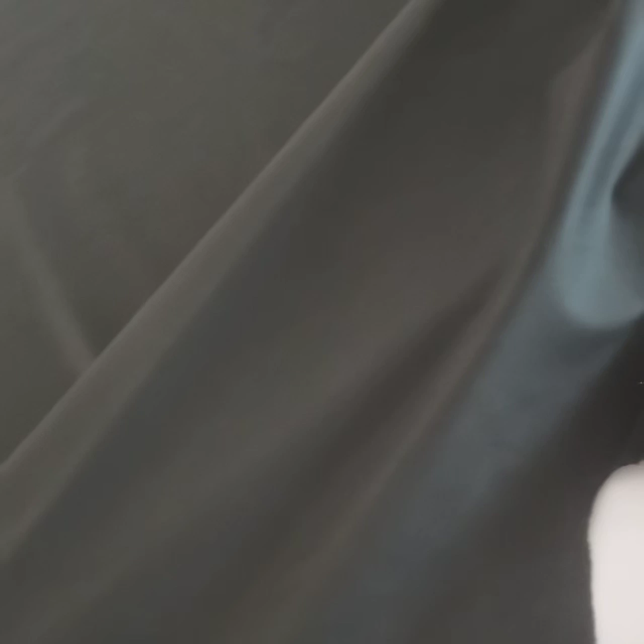 Первый слой из натуральной телячьей кожи, чёрные кожаные туфли с кожаной подкладкой