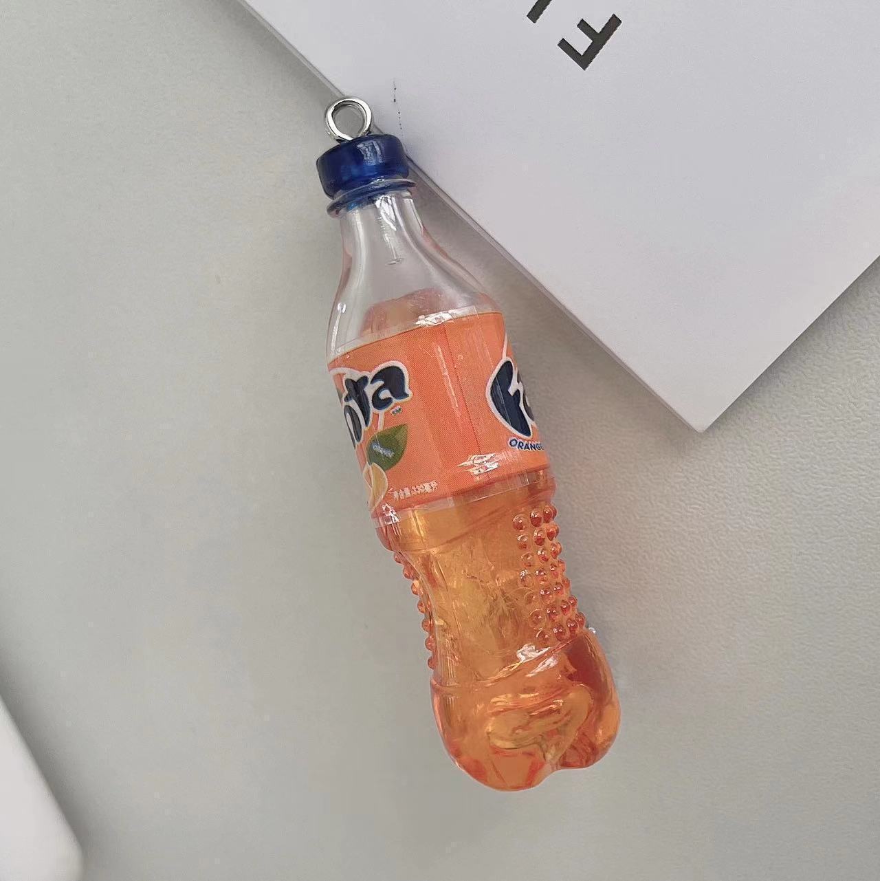 병에 담긴 환타 머리핀