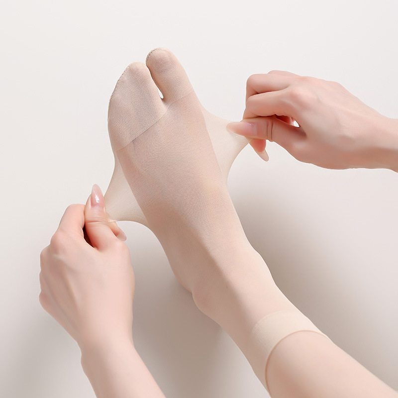 Ultra-Thin Two-Toe Socks Tabi Two-Toe Socks Summer Flip-Flops Socks Split-Toe Socks Two-Toe Socks Stockings Mid-Length Women's Stockings Ultra-Thin Two-Toe Socks Tabi Two-Toe Socks Summer Flip-Flops Socks Split-Toe Socks Two-Toe Socks Stockings Mid-Length Women's Stockings
