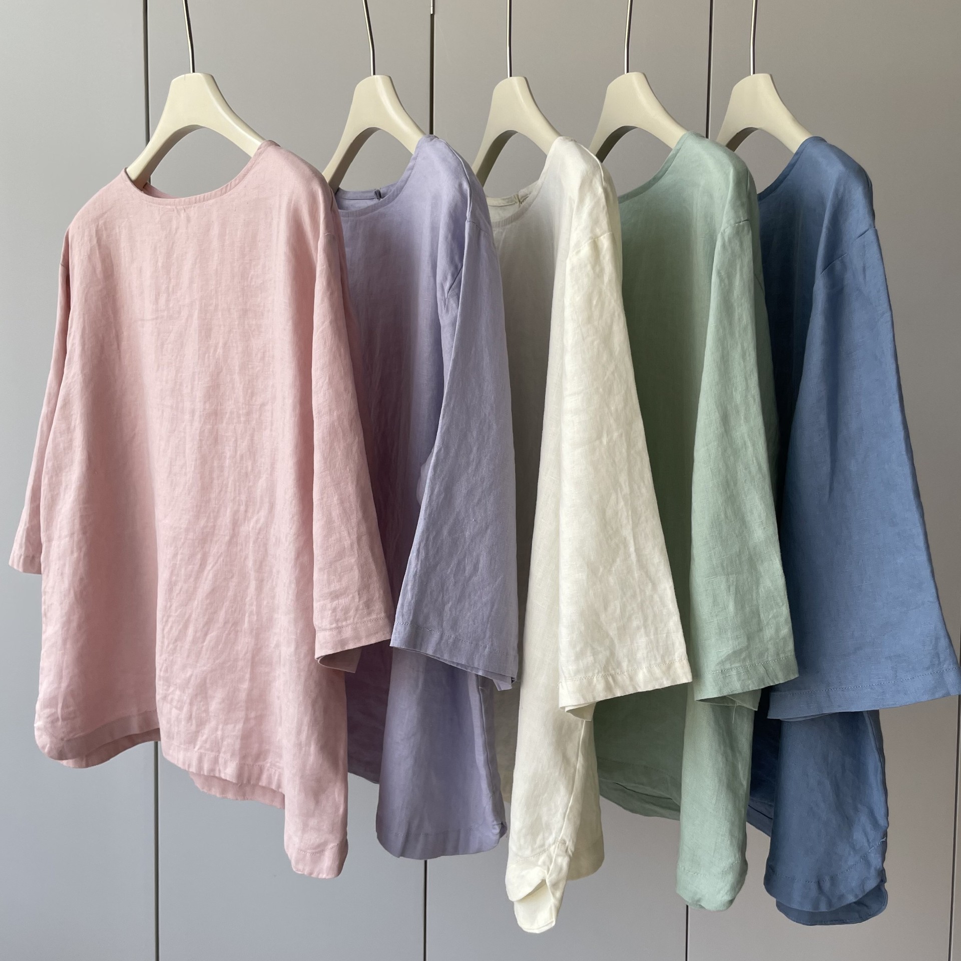 Very gentle tone 100 linen!Round neck breathable sweat comfort…