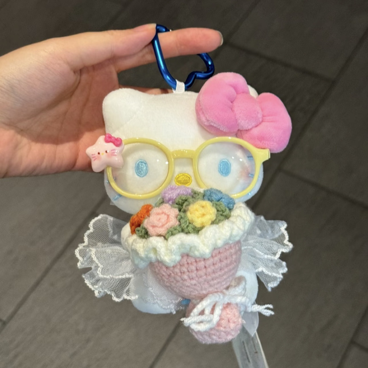 Genuino clásico KT Hello Kitty mochila bolso colgante dibujos animados lindo hellokitty llavero muñeca de felpa mujer