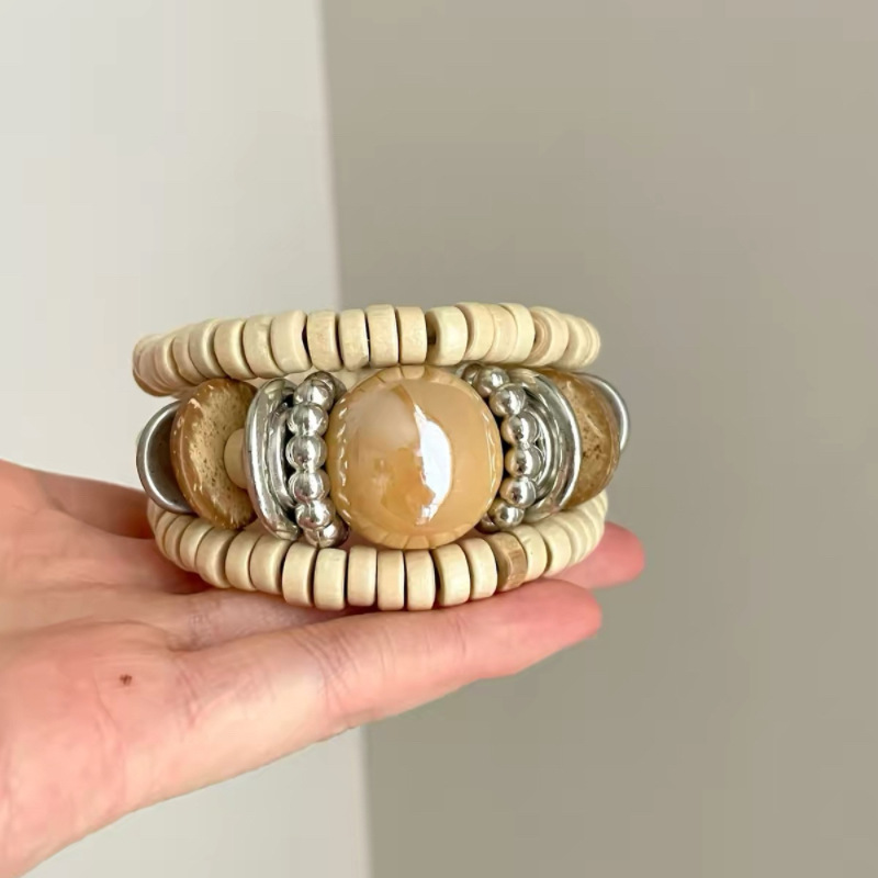 Wooden bracelet, material