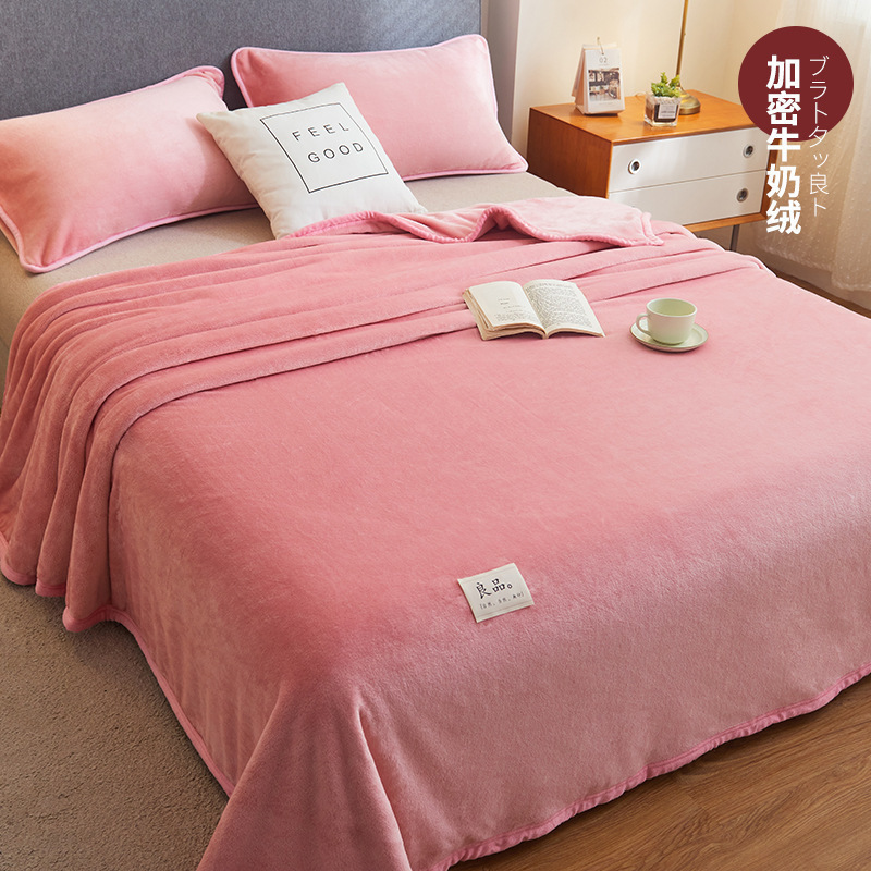 Una clase de invierno más seda de seda de seda de leche gruesa sábanas de seda de coral franela edredón de seda de una sola cama de dormitorio una sola manta de peluche