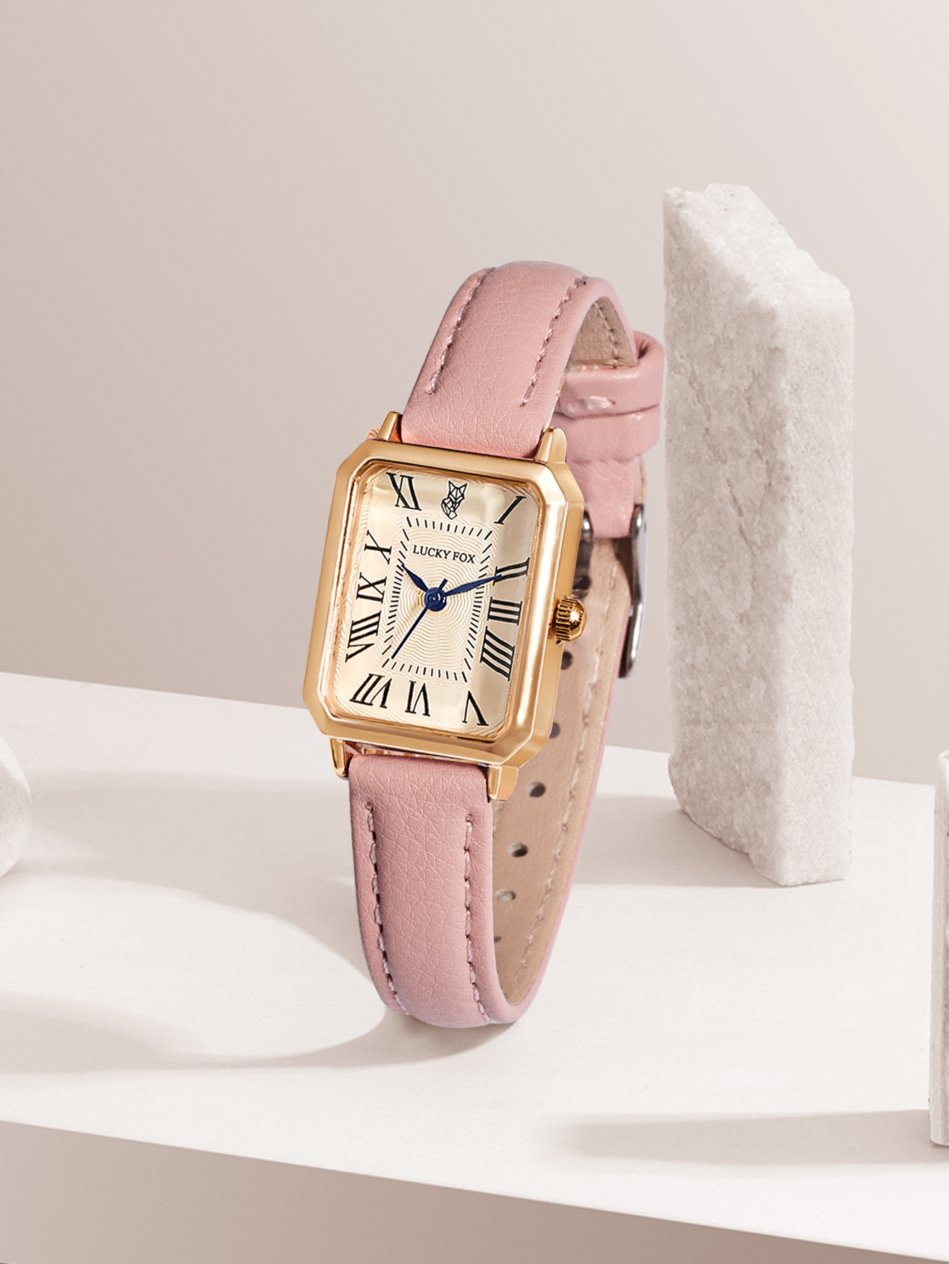 LUCKYFOX retro small dial women's watch new sports small rectangular watch simple daily quartz watch