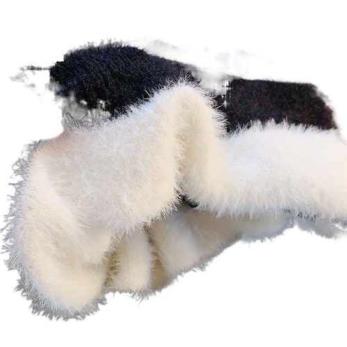 Women's Felt Mink Sweater with High-end, Loose and Slouchy Style, Thick Black and White Striped Knit Top for Autumn and Winter, Small Figure