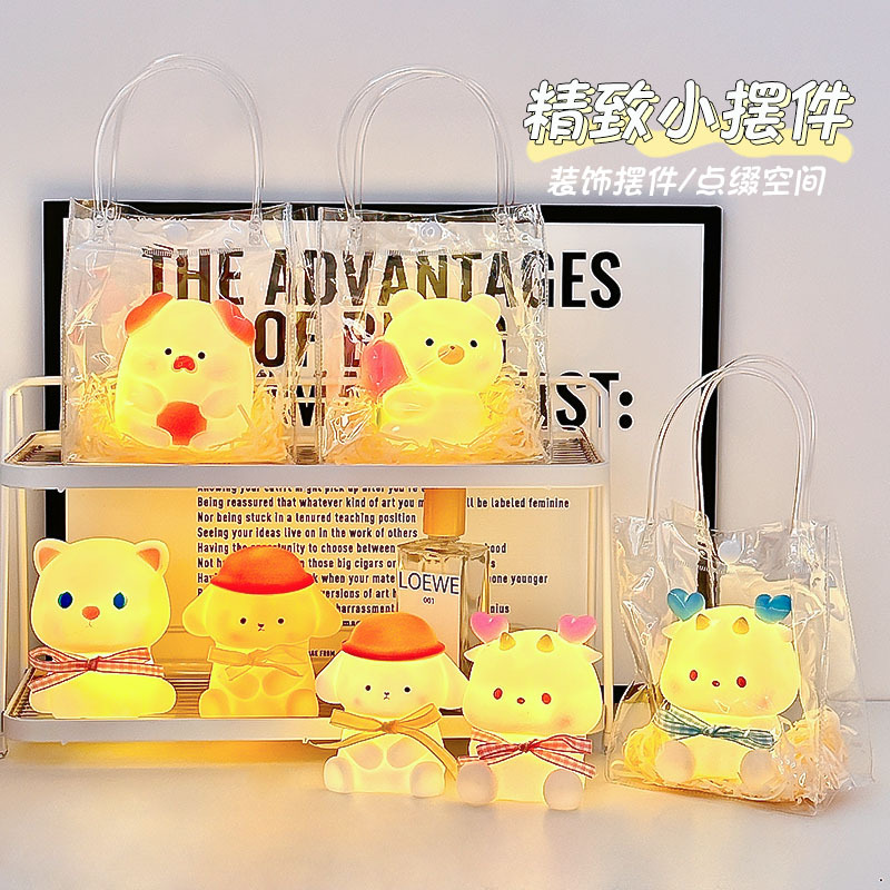 Luz de noche de vinilo de dibujos animados creativo de cabecera faro Internet celebridad juguetes luminosos para niños puesto de mercado nocturno suministro al por mayor