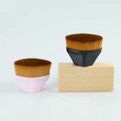 55番マジックファンデーションブラシ無痕化粧ブラシカバーは粉を食べないで便利な頬紅ブラシです。
