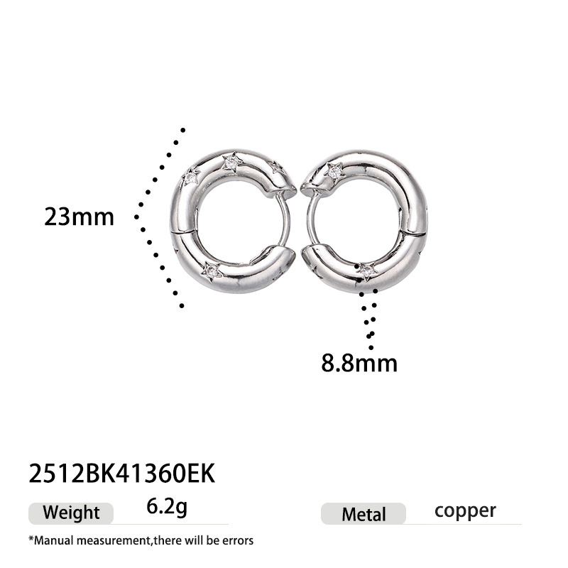 Europa y América estilo de moda exquisito pendientes de estrellas de moda incrustados con zircon personalidad simple y versátil otoño y invierno dulce y fresco pernos de orejas