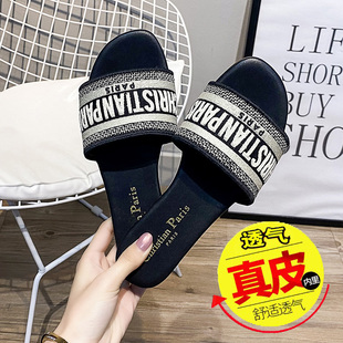 �W�t����Ů���⴩2026�¿�D�Ҵ̽���ĸ��Ьɳ���ȼ�һ����Ь���l