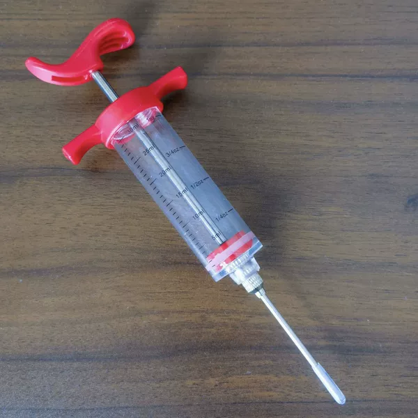 Amazon Best Selling 30ml Kitchen Turkey Syringe Plastic Turkey Needle Barbecue Marinade Seasoning Injection Needle