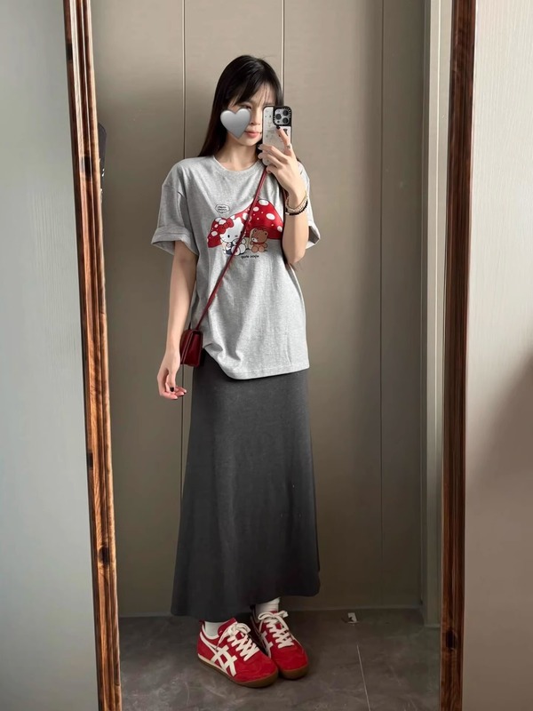 半身裙女夏长款2025新款高级包臀裙薄款纯欲风巨好看糯米感长裙|undefined