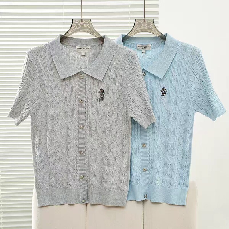 2026 New Summer Style Preppy Style Simple and Fashionable Knitted Polo Sweater Short-Sleeved T-Shirt for Women Ttkw2623C3A 2026 New Summer Style Preppy Style Simple and Fashionable Knitted Polo Sweater Short-Sleeved T-Shirt for Women Ttkw2623C3A