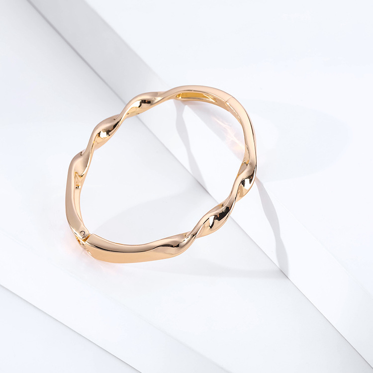 new minimalist glossy alloy texture bracelet irregular twist flower open spring bracelet