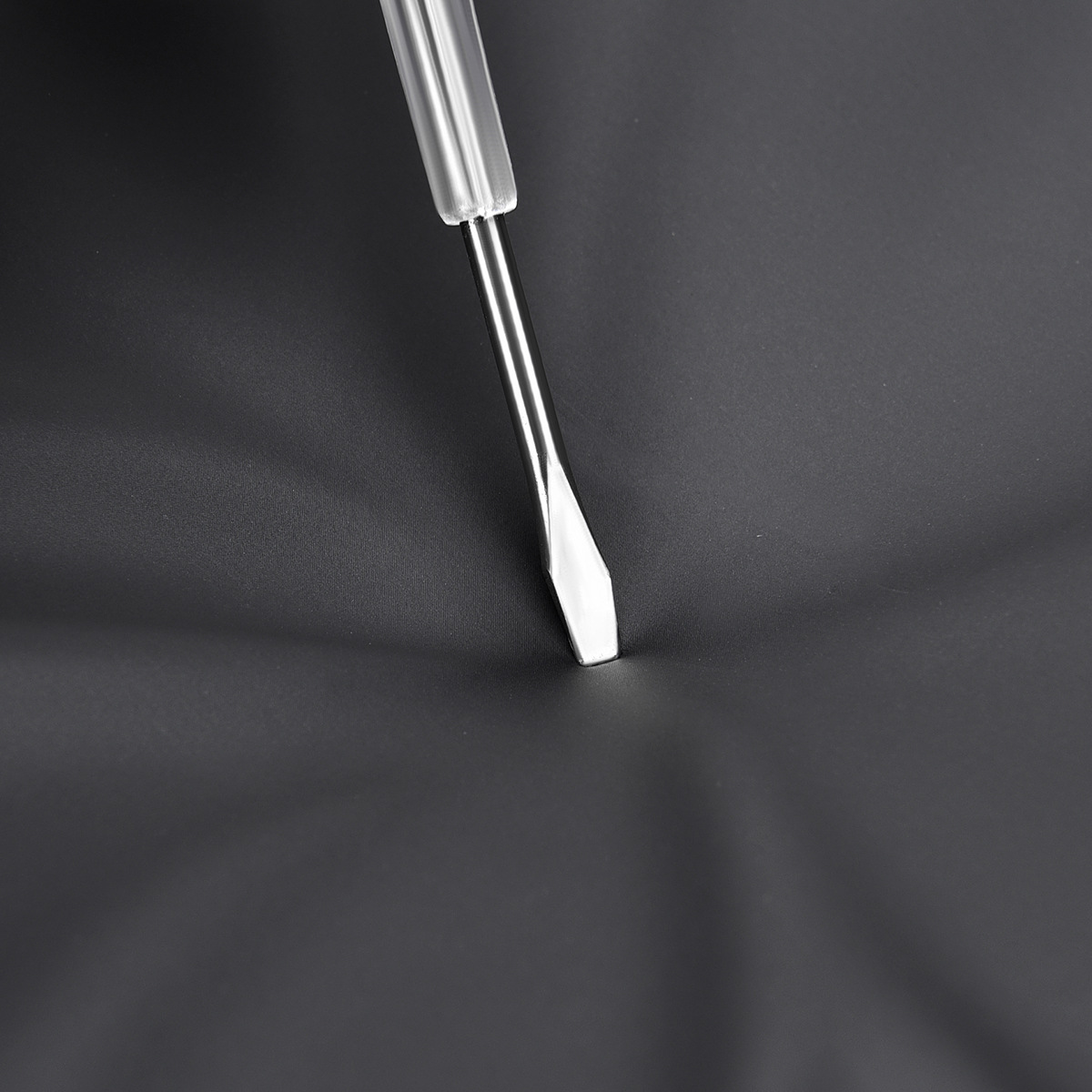 2024 verano nuevo estilo de alta gama mochila impermeable para hombres mochila de computadora de gran capacidad mochila casual simple para estudiantes