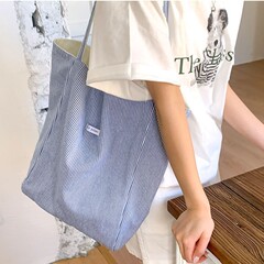 韓国の大容量トートバッグ、リバーシブルストライプショルダーバッグ、質感のある刺繍入り学生キャンバスバッグ、通勤バッグ