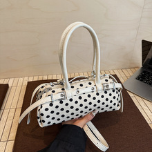 ����С�����c����Ů2025�¿�r�аٴ�б�����������С����AͲ��