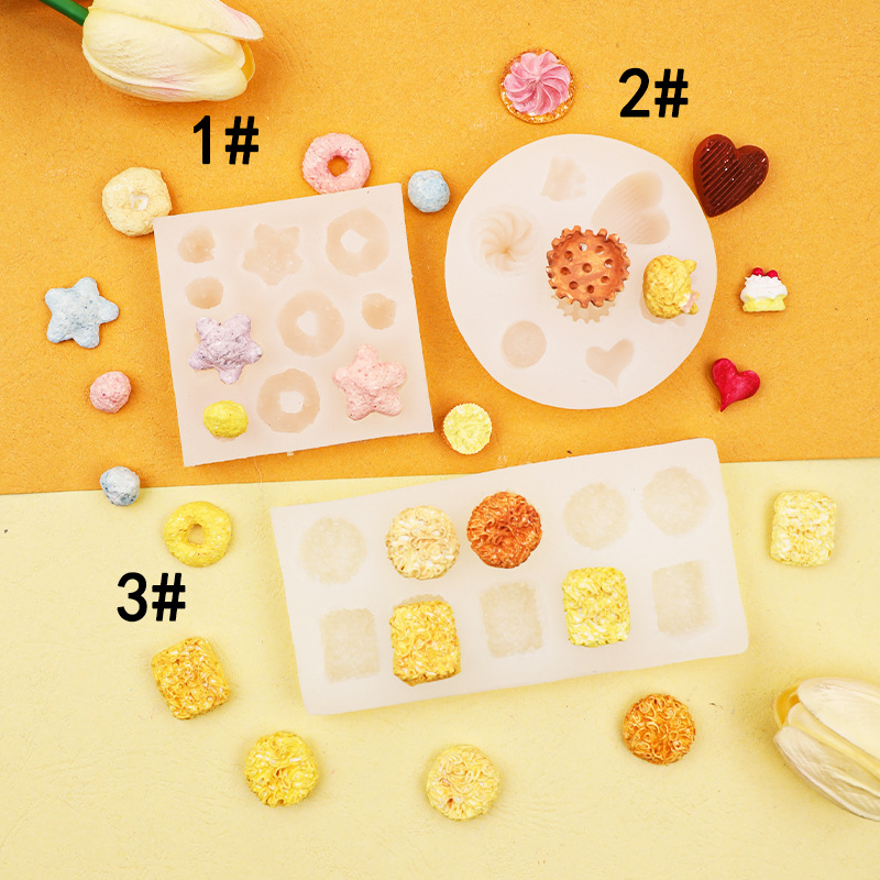 Una variedad de simulación biscuit caramelo postre donut mini fideos instantáneos molde silicona creativo hornear Decoración