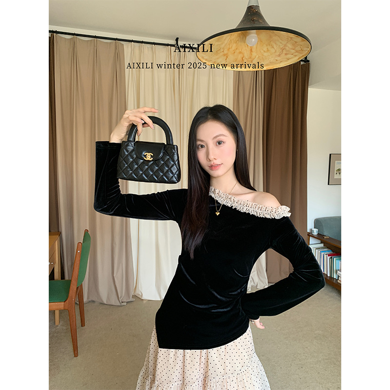 爱西里2025冬气质时髦减龄氛围感拼接波点花边设计丝绒小衫15691