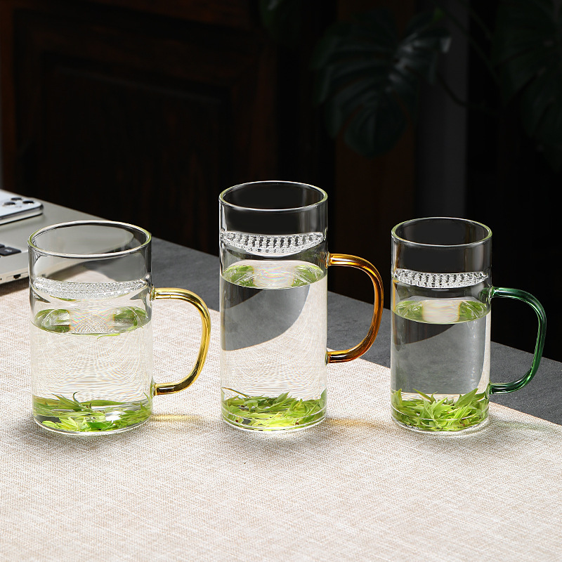 Thickened Green Tea Cup Borosilicate Glass Tea Cup Crescent Cup Glass Office with Filter Flower Tea Cup for Men and Women Thickened Green Tea Cup Borosilicate Glass Tea Cup Crescent Cup Glass Office with Filter Flower Tea Cup for Men and Women