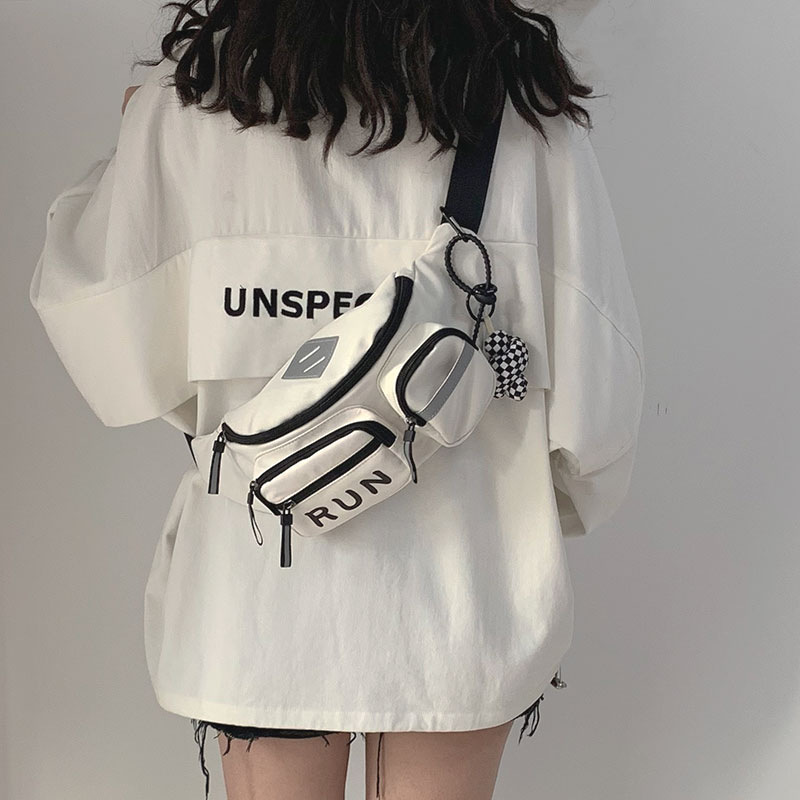 運動腰包女2024新款潮牌ins學生跑步健身小背包簡約百搭斜挎胸包