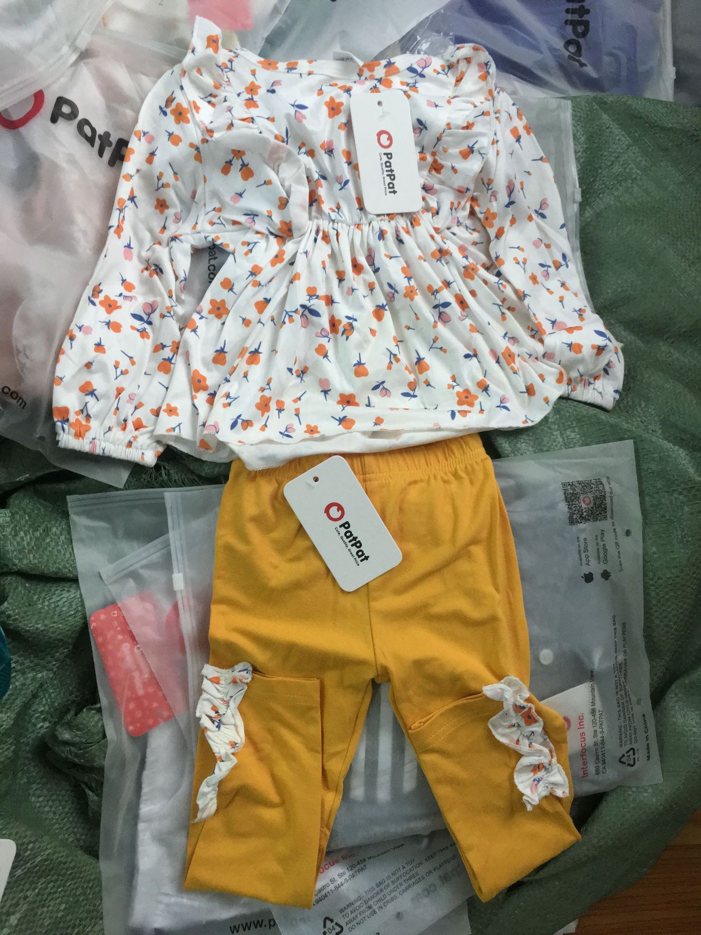 Patpat sets de ropa infantil comercio exterior miscelánea ropa infantil patpat sets transfronterizos contenedor de cola fuente al por mayor