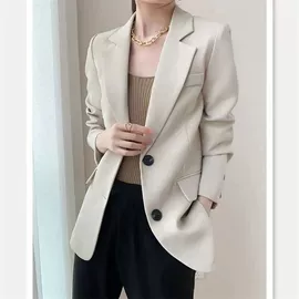 女式T恤;时尚休闲套装;连衣裙