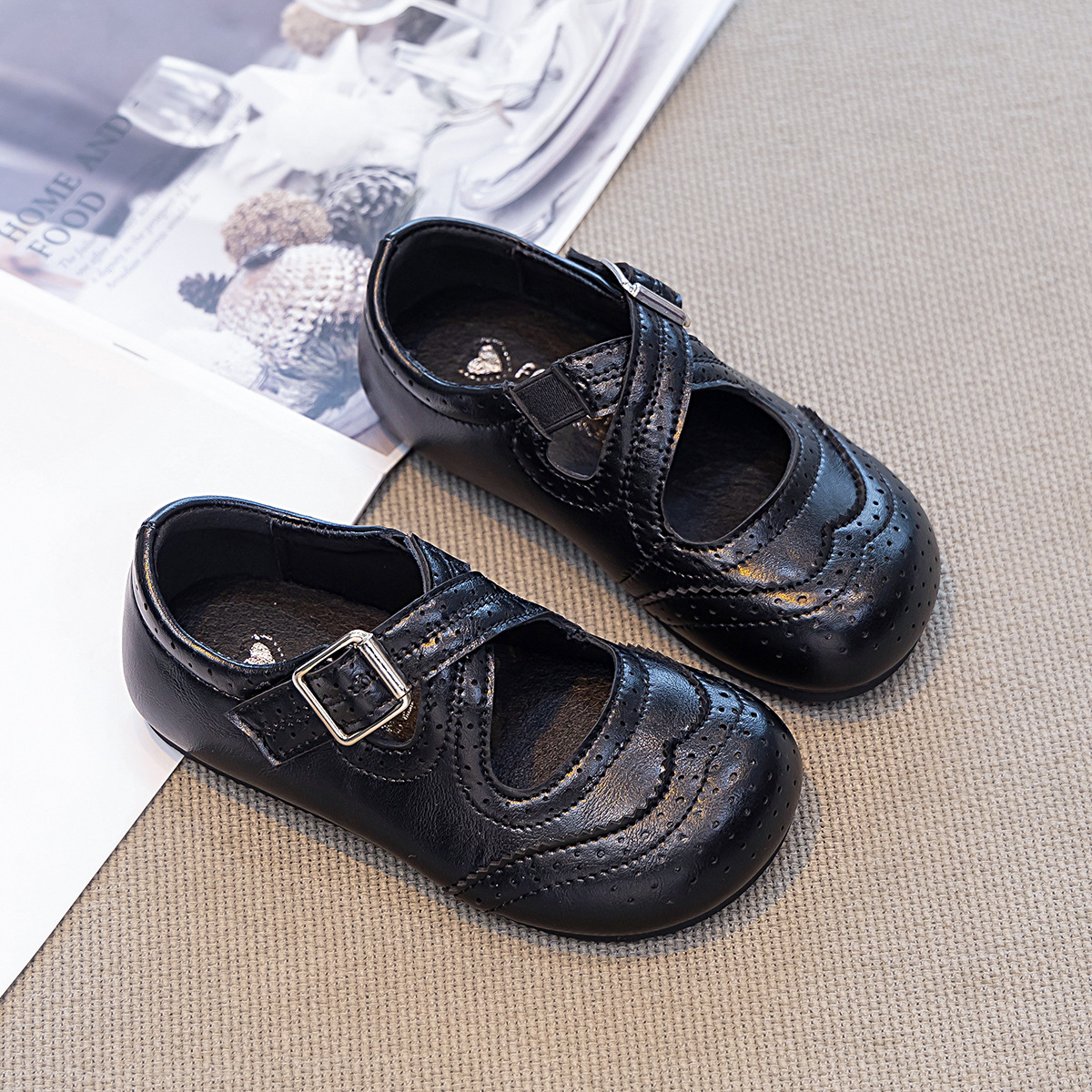 Niñas con suela suave Mary Jane zapatos de cuero de verano 2026 nuevos niños británicos huecos pequeños zapatos de cuero zapatos princesa image 9