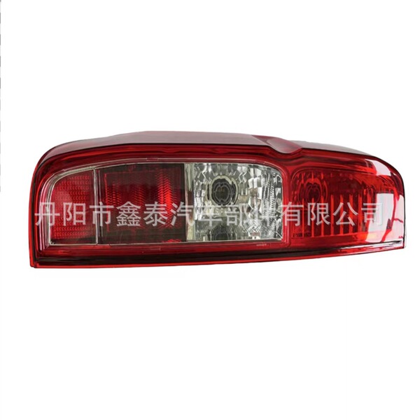 Suitable for Nissan Navara 09 D40 Taillights Source Factory Pickup Truck Taillights