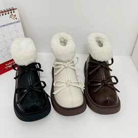 童皮靴;童运动鞋;童板鞋