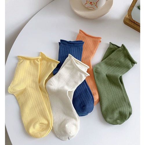 Summer trendy women's solid color vertical stripe mid-calf socks, candy color tassel socks with rolled edges, simple and elegant.