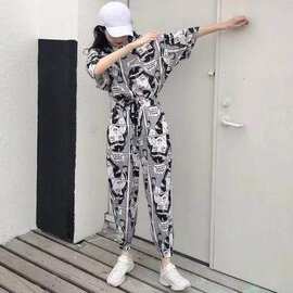 已出货 跑步运动套装男女夏季嘻哈漫画报纸衣服健身休闲情侣装